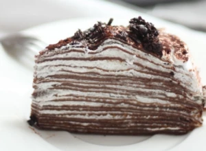 PALAČINKA TORTA UKUSNIJA OD KLASIČNE Dekorativna poslastica koju će obožavati najmlađi, a uspeva BAŠ svima