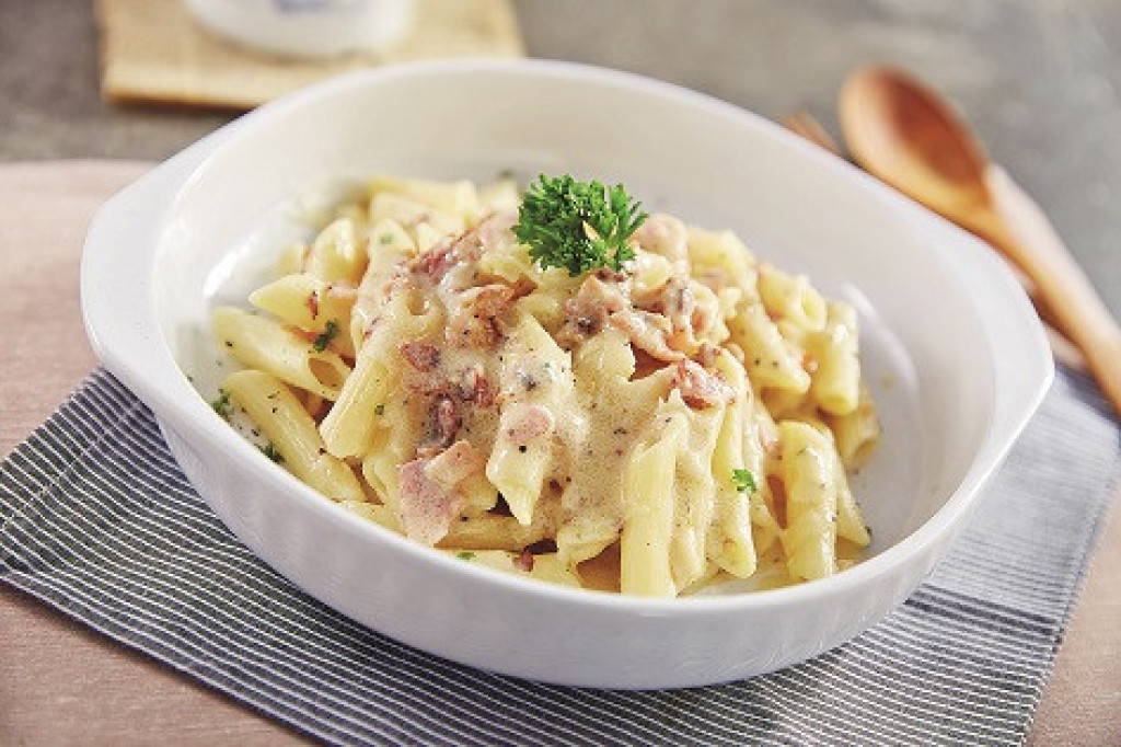 NAJKREMASTIJA PASTA Sa sirom i suvim vratom, ukućani će stajati u redu za još