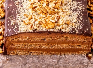 RECEPT DANA: POSNA REFORMA Raskošna poslastica koja je istog ukusa kao original, za sve važne događaje