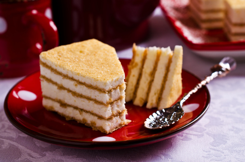 VODENA TORTA Zaboravljena jeftina poslastica skupog ukusa, sve bake su znale recept za nju