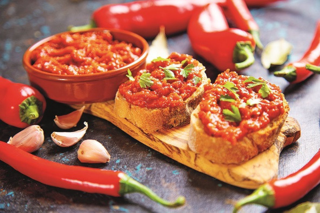 DOMAĆI AJVAR Ukusom ni malo ne zaostaje za onim kupovnim, pozavideće vam sve komšinice