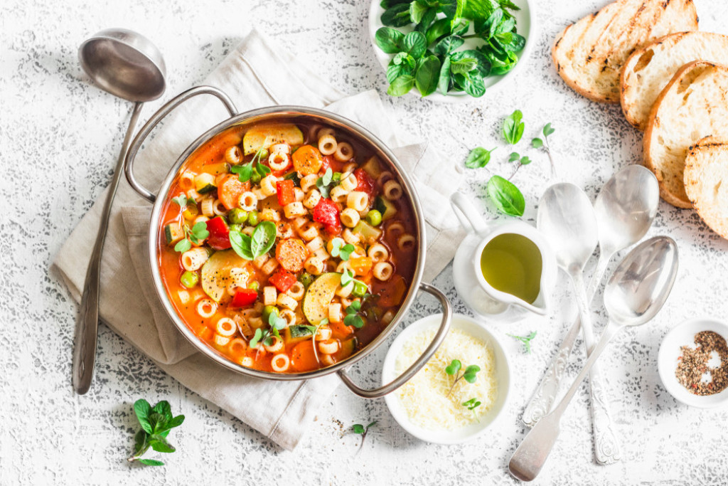 MINESTRONE ČORBA Donosimo vam originalni recept za čuveni italijanski specijalitet