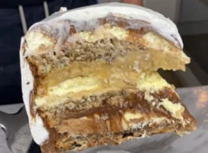 A SAD ADIO Poslastica napravljena u čast čuvene srpske serije, a pomera granice dobrog ukusa