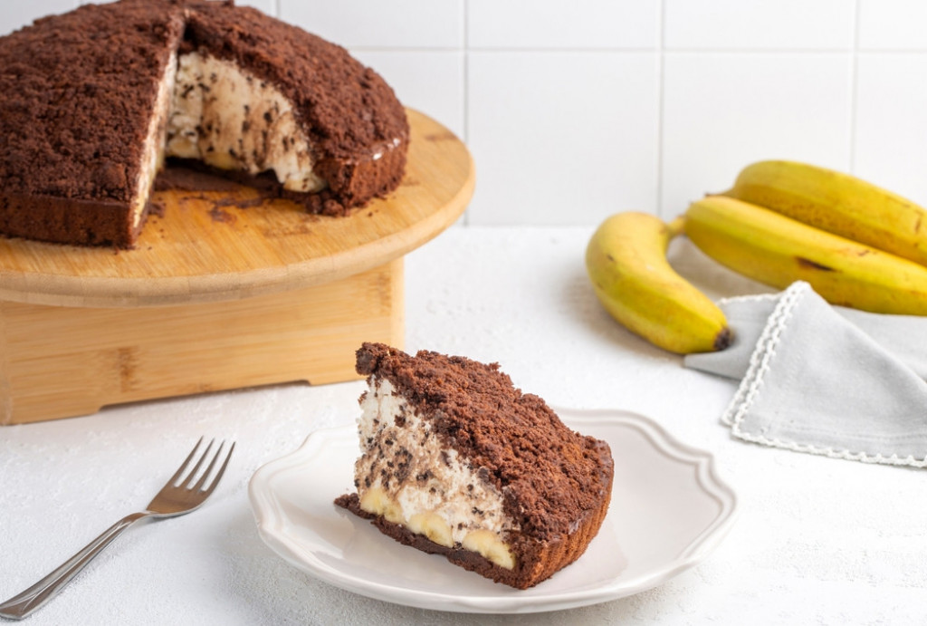 NEMAČKA KRTICA Kremasta poslastica koja se topi u ustima, u sočnom spoju sa bananama