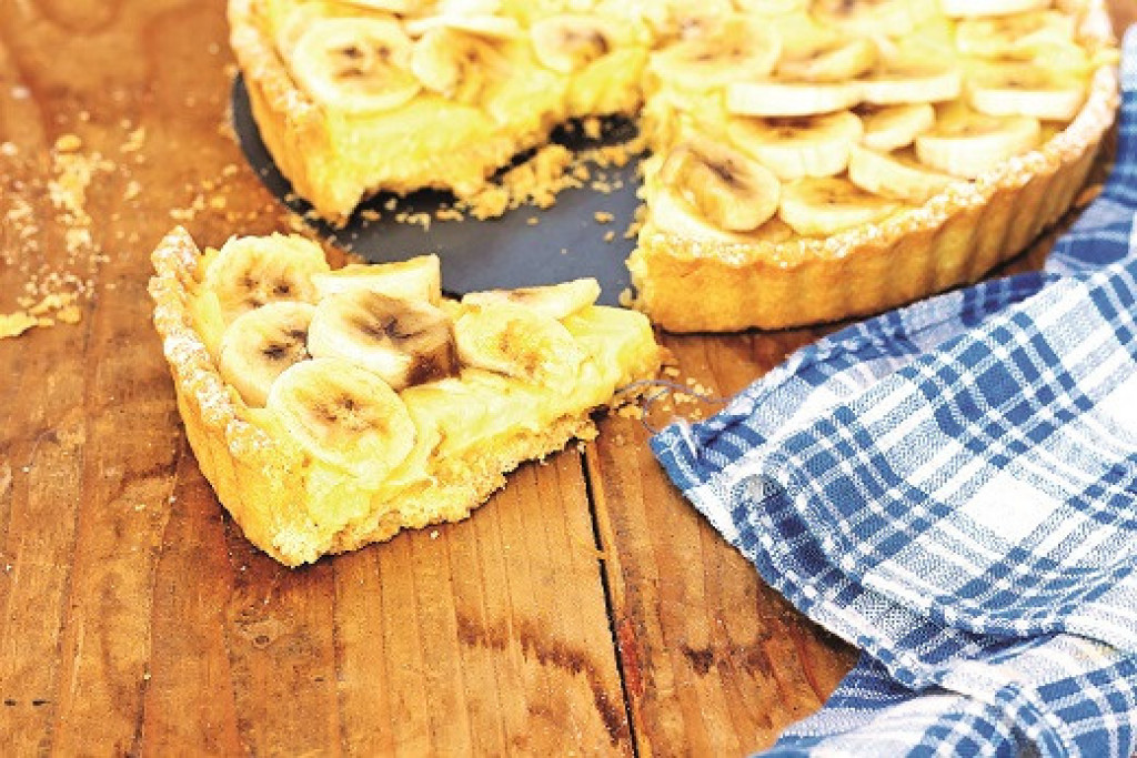 BANANA TART Voćni desert koji popravlja dan u trenu, a krasi svaku svečanu trpezu