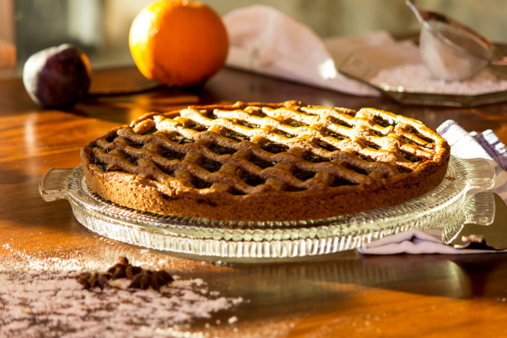 LINCER Najstarija torta na svetu čiji recept datira iz 1653, karakterističnog izgleda i još boljeg ukusa