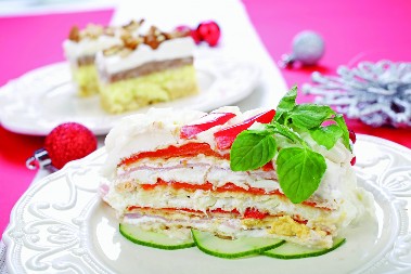 SLANA TORTA OD PEČENIH PAPRIKA Slasno predjelo pravi je raj za gurmane, a priprema je jednostavna