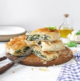 PITA SA SPANAĆEM I SIROM Sočna i slasna, uzećete parče više