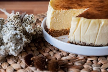 NJUJORŠKI ČIZKEJK Najpopularniji kolač sa sirom koji pomera granice dobrog ukusa