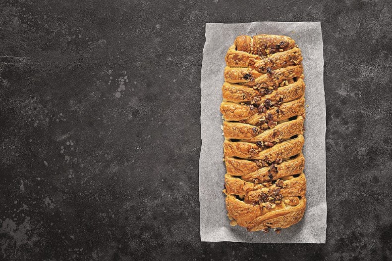 MIRISNA ČOKOLADNA PLETENICA Bogatog ukusa, a savršena za užinu, prste da poližete