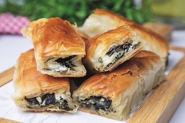 ROLNICE SA SPANAĆEM Priprema je laka, a ukus savršen