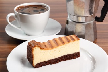 SERNIK Pečeni čizkejk poreklom iz Poljske, ukusa koji priča priče