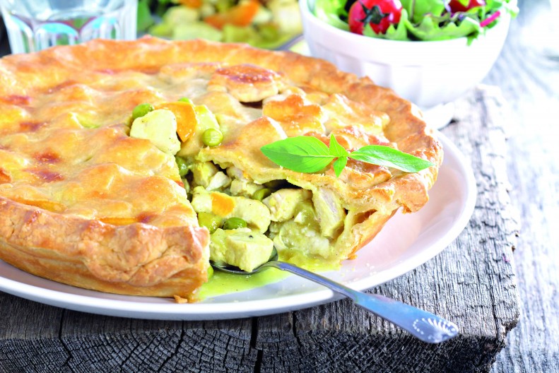 ENGLESKA PITA SA MESOM Sočna i slasna, uzećete parče više