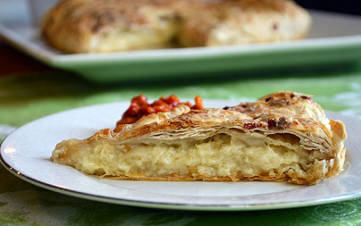 DOMAĆA GIBANICA Omiljena srpska pita sa sirom ukusa koji priča priče