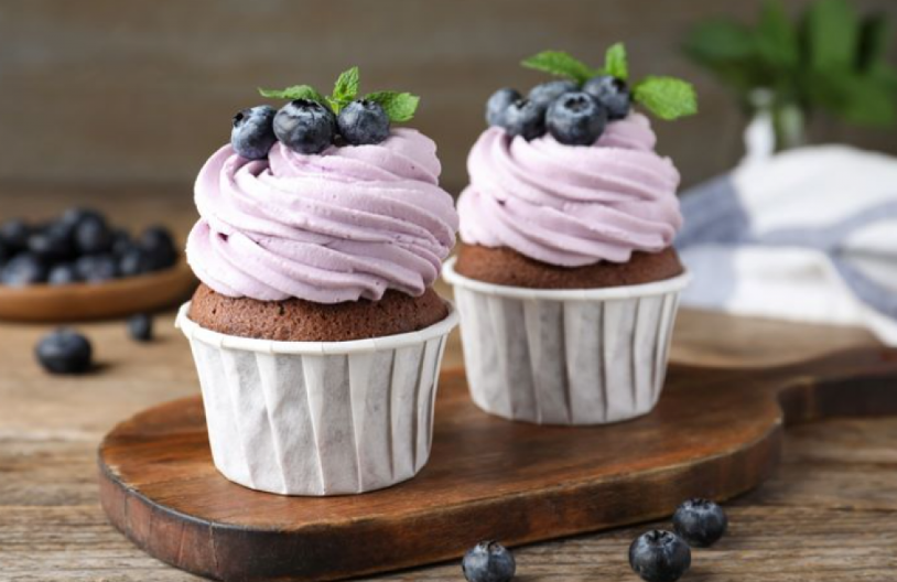 MAFINI SA ŠUMSKIM VOĆEM Neodoljivi desert koji se smaže u trenu, za prave sladokusce