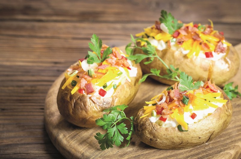 PUNJENI KROMPIR Slasni specijalitet sa slaninom koji pomera granice dobrog ukusa