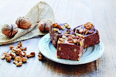 POSNE ČOKOLADNE KOCKE Jednostavan desert skupog ukusa