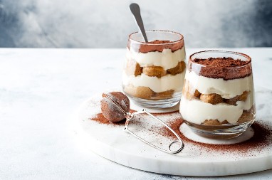 NAJLAKŠI RECEPT ZA TIRAMISU U ČAŠI Jednostavnije od ovoga ne može