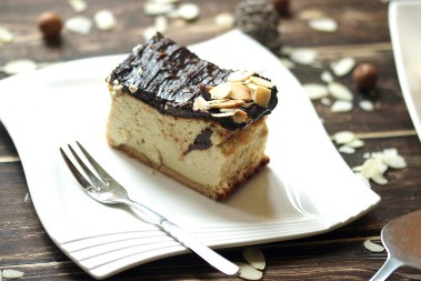 NEODOLJIVI KOKOS KOLAČ Očaravajući desert koji miriše na more, po receptu bez premca