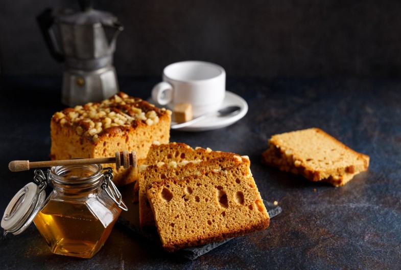 KOLAČ SA MEDOM Starinski desert po receptu iz bakine kuhinje, za pravo uživanje