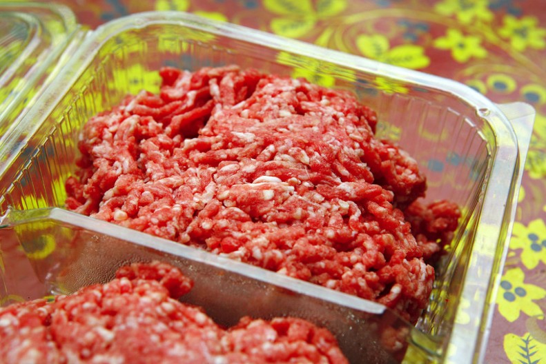 TAJNI SASTOJAK ZA MLEVENO MESO Ćufte će biti super, a nije soda bikarbona