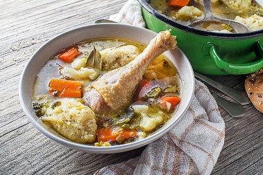 PILEĆA ČORBA Ukusna i zdrava, a prehlada nestaje kao rukom odnešena