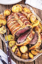 BIFTEK VELINGTON Gurmansko meso u testu koje od 1815.godine krasi brojne svečane trpeze