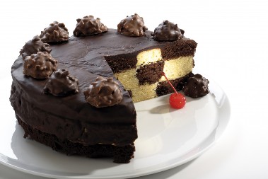 ŠAH TORTA Poslastica koja se nekada obavezno pravila za rođendane i bitne datume, a sada pomalo zaboravljena