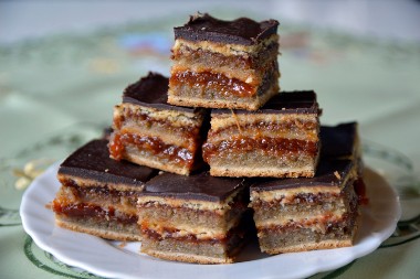 ŠUSTER PITA Zaboravljeni posni kolač od sastojaka koje već imate u kući, po receptu koji se prenosio generacijama