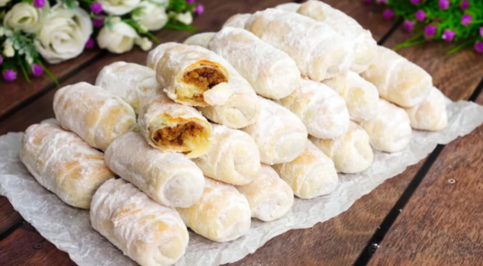 NAJSLAĐE KIFLICE SA ORASIMA Zamirisaće cela kuća, a mekane i sočne, prste da poližete