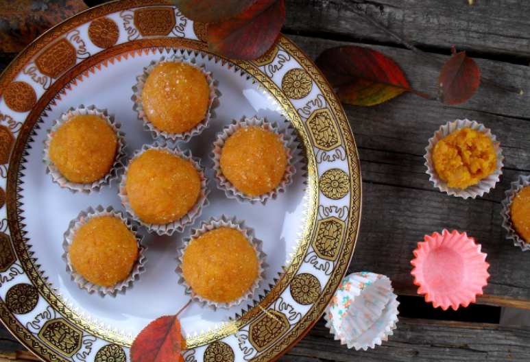 BRZE KUGLICE OD DUNJA I JABUKA Naprave se očas posla, a pojedu u trenu