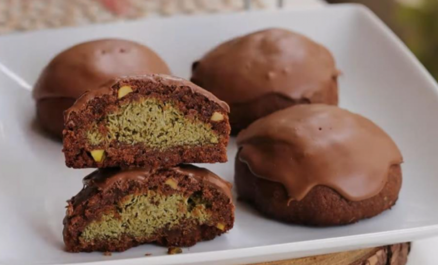 DUBAI ČOKOLADNI KOLAČIĆI Mirisni i slatki, svideće vam se još više nego čokolada