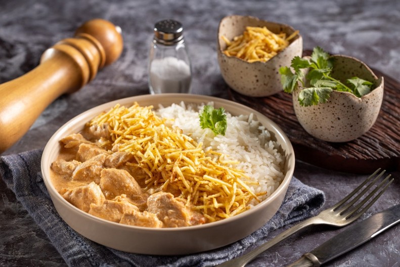 PILETINA STROGANOV Slasno i raskošno jelo koje pomera granice dobrog ukusa