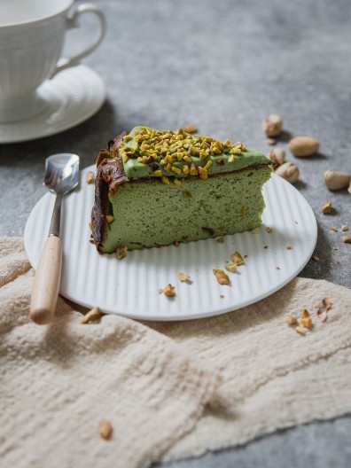 ČIZKEJK SA PISTAĆIMA Fenomenalni desert neodoljivog ukusa, za sve prilike