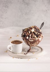 ŠOMLOI GALUŠKA Mađarska poslastica koja oduševljava od 1956, a iza nastanka krije prelepu ljubavnu priču