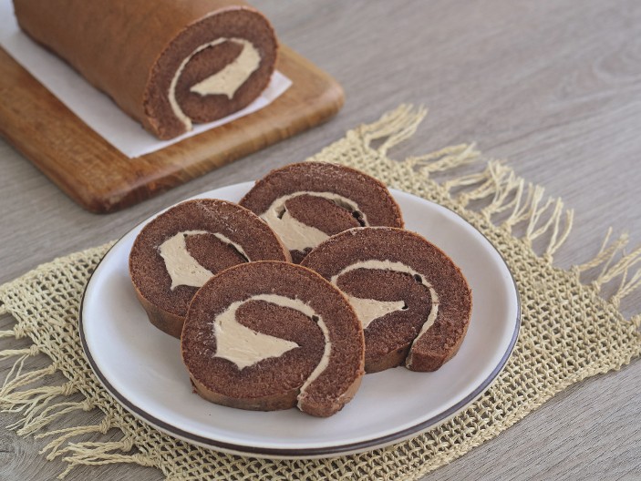 ČOKO MOKO ROLAT Kremasti desert oboriće s nogu sve koji ga budu probali, nema mu ravnog