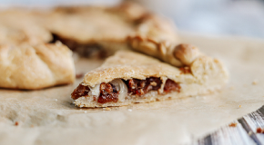 POGAČA SA ČVARCIMA Domaćice u Srbiji je obožavaju, svaki zalogaj je raj za nepca