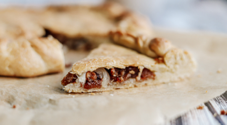 POGAČA SA ČVARCIMA Domaćice u Srbiji je obožavaju, svaki zalogaj je raj za nepca