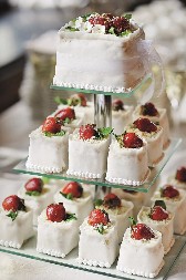 BELI MINJONI Savršeni za svečanu i slavsku trpezu, prosto se tope u ustima