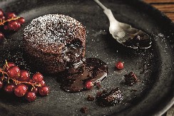 LAVA KOLAČ Treba vam samo 3 sastojka, a gotov dok pristavite kafu