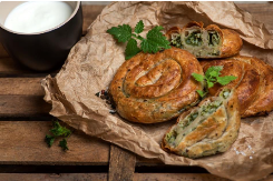 PITA SAVIJAČA SA KOPRIVOM BUDI SVA ČULA Zdrava i mirisna, smaže se u trenu