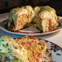 SLANI KUGLOF SA ŠUNKOM I TIKVICAMA Ko ga jednom proba uvek mu se vraća