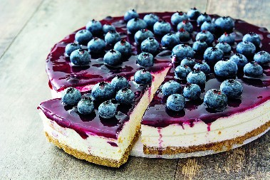 NEODOLJIVI ČIZKEJK SA VANILOM I BOROVNICAMA Kremast i lagan, smaže se u trenu