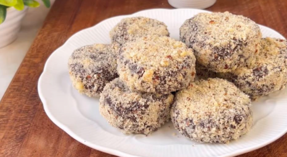 BRZI LEŠNIK KOLAČIĆI Samo 3 sastojka i nema paljenja rerne, savršeni za iznenadne goste