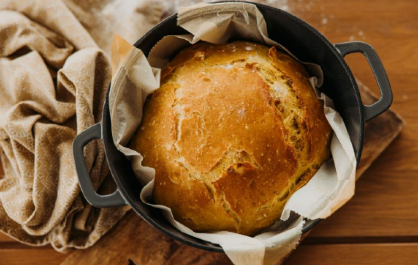MANASTIRSKI HLEB Ovako ga monasi prave vekovima, ispadne hrskav spolja i mekan iznutra