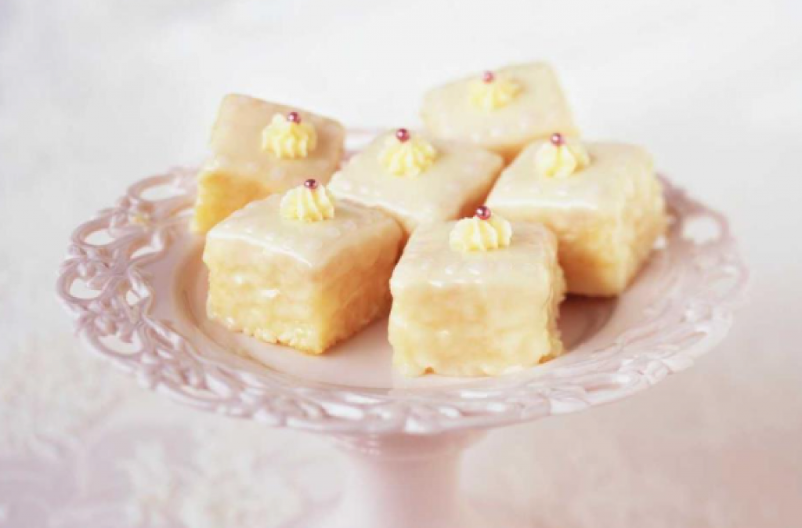 POSNE BELE MINJON KOCKE Prave se maltene same, a i dupla mera će biti malo