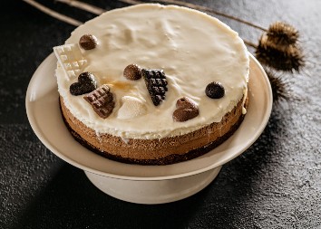 POSNA KEKS TORTA OD SAMO 2 SASTOJKA Gotova dok trepnete, a po ukusu joj nema ravne