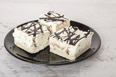 RAFAELO TIRAMISU SAVRŠEN ZA IZNENADNE GOSTE Gotov za par minuta, a svi žele još