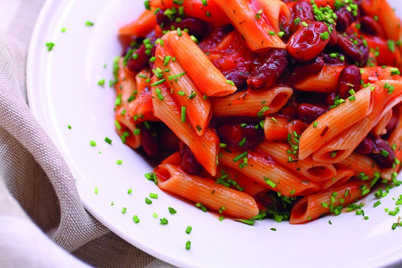 BRZA PASTA SA PASULJEM U savršenom spoju različitih ukusa, a bićete siti satima