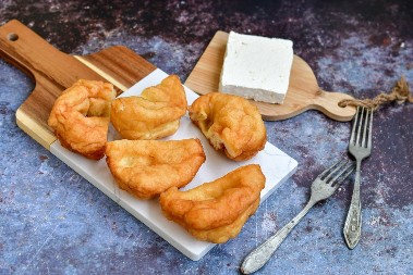 BRZI UŠTIPCI SA JOGURTOM Spremni za 15 minuta, a mekani kao duša i vazdušasti